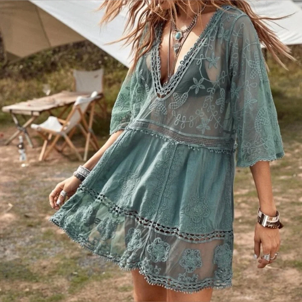 NWT Sage Green Crochet Lace Long Sleeve Dress Coverup - Picture 4 of 6